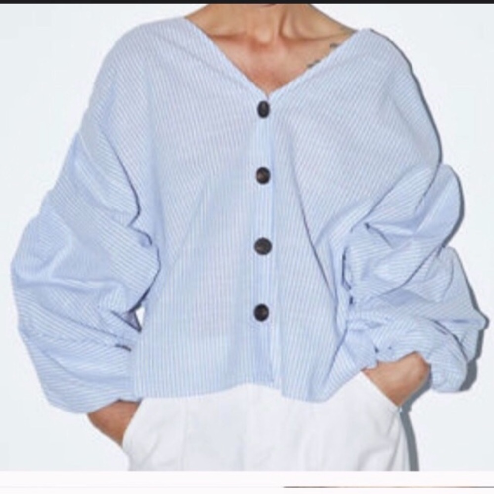 Zara bubble sleeve top